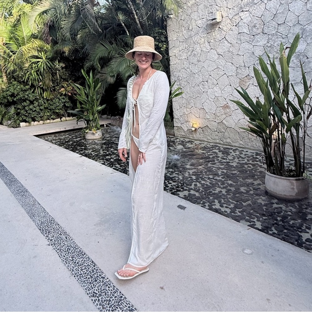 Women’s White Long Beach Cover-Up - Lightweight Swim Tunic